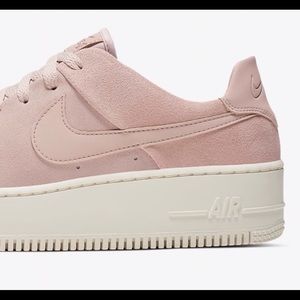 Nike Air Force One Low Sage 7.5